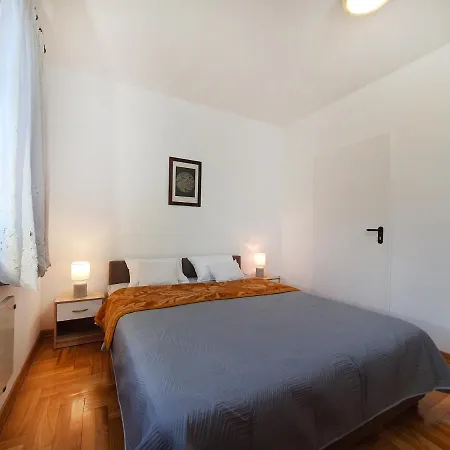 Apartment Panorama Tar-Vabriga